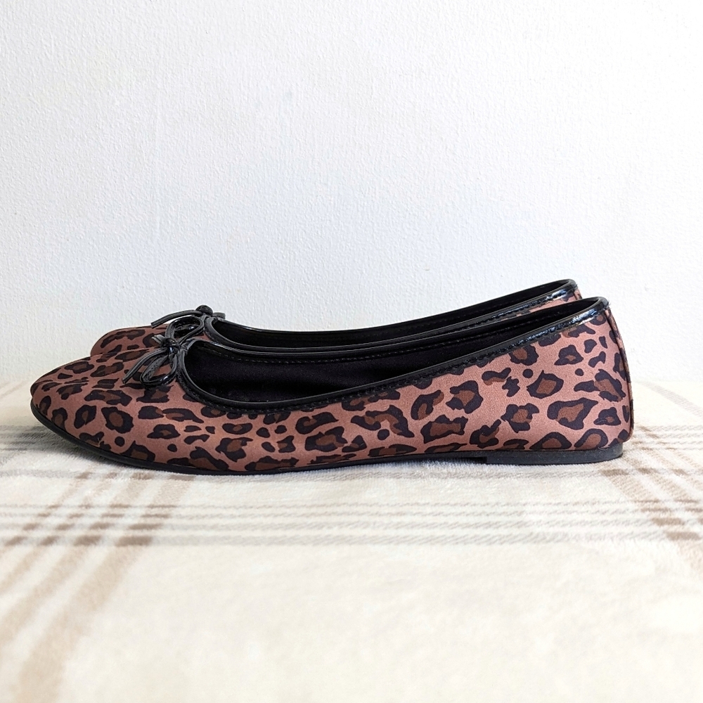 American Eagle Animal Print Ballet Flats - Picture 5 of 9